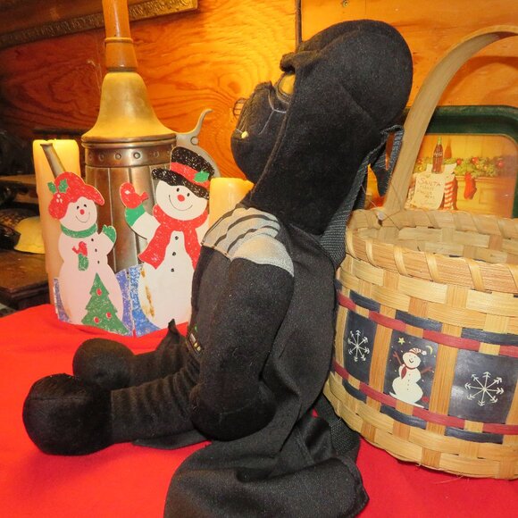 Star Wars Darth Vader Plush Back Pack! - Picture 2 of 3